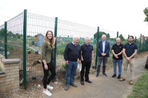 Mayor of Kettering Cllr Emily Fedorowycz, George White and Michael Thurland from the Windmill Avenue Allotment Society, Kettering Town Councillors Cllr Mark Rowley, Cllr Robin Carter & Stuart O'Mahoney from Make Woodworking